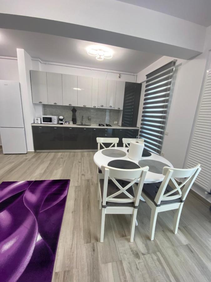 Alemar Royal 1 Apartment Navodari Ngoại thất bức ảnh