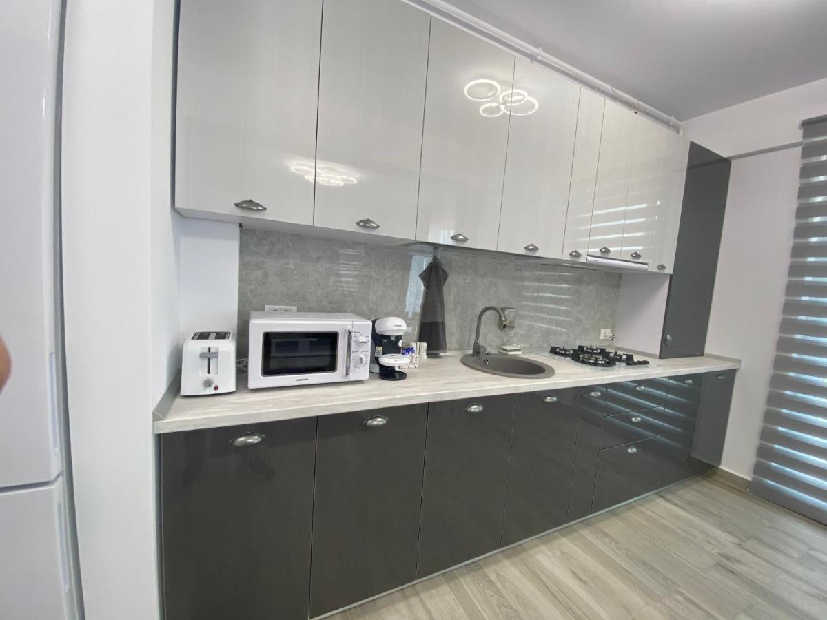 Alemar Royal 1 Apartment Navodari Ngoại thất bức ảnh